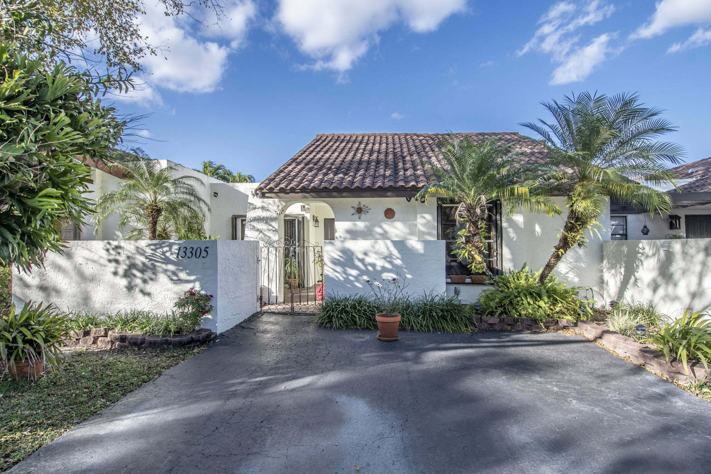 House Front - 13305 SW 110 Terrace, Miami, FL 33186 - © Flat Fee Florida Realty